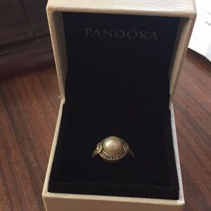 Pandora pearl ring